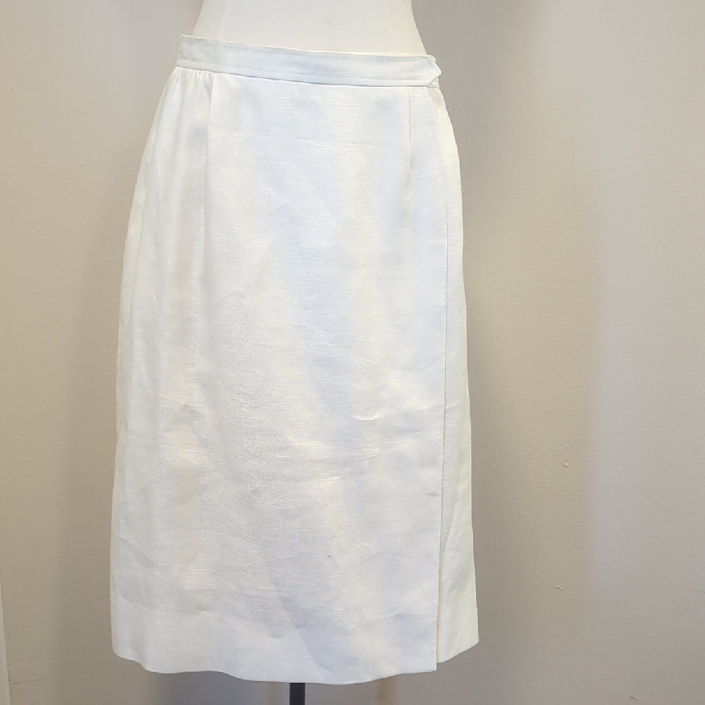 YSL. Yves Saint Laurent White Linen Wrap Around Skirt